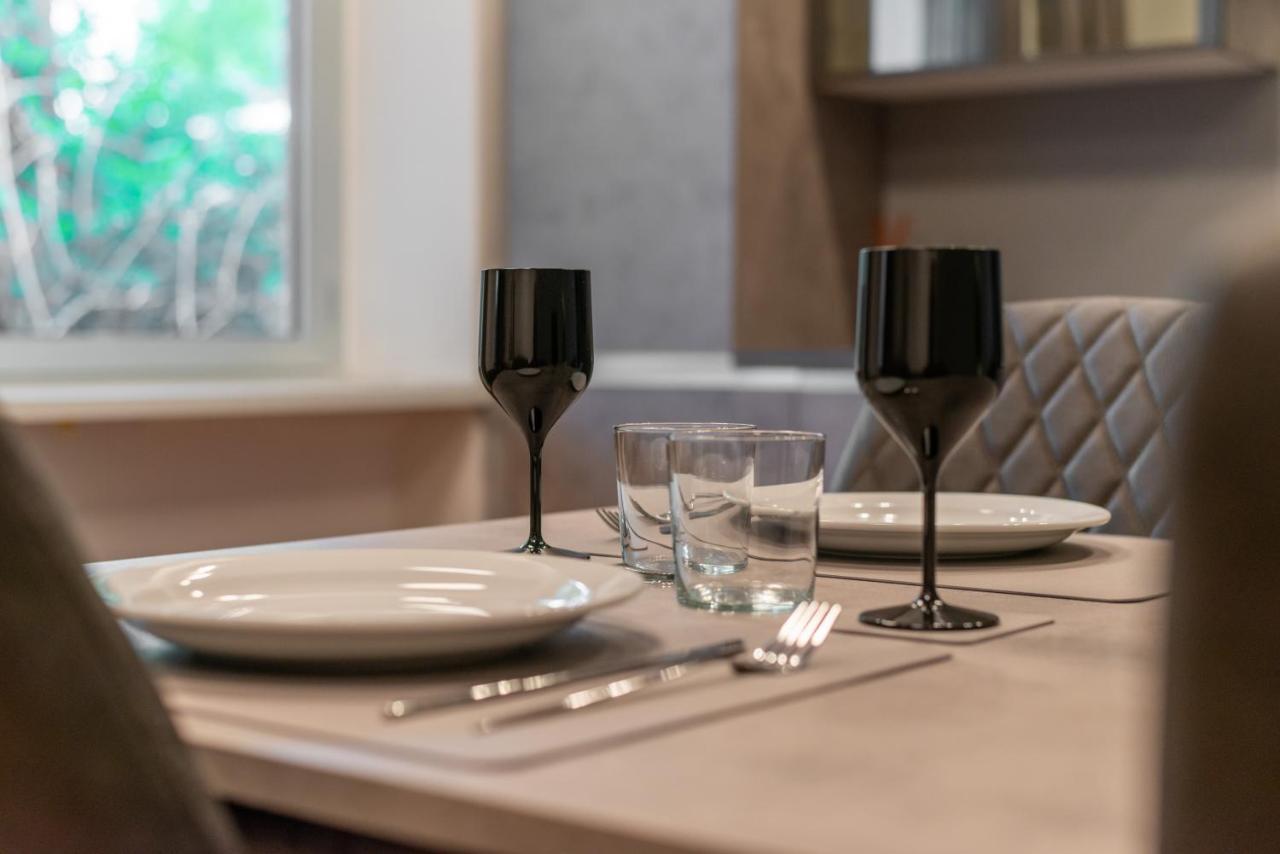 We Home - Broletto Boutique Milano Exteriör bild